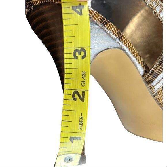 NWOT Nine West Shiny Embossed Leopard Leather Open Toe Stiletto Size 9 - Picture 11 of 11